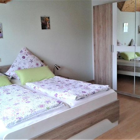 Ferienwohnung Beim Ried Bad Waldsee Bagian luar foto